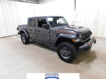 2024 Jeep Gladiator Saukville WI