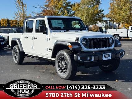 2026 Jeep Gladiator Milwaukee WI
