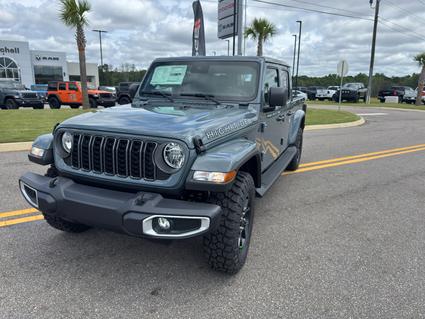 2025 Jeep Gladiator Enterprise AL