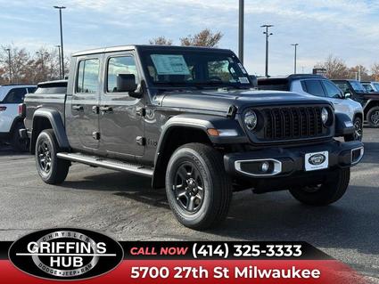 2026 Jeep Gladiator Milwaukee WI