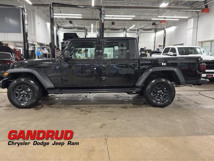 2025 Jeep Gladiator Green Bay WI