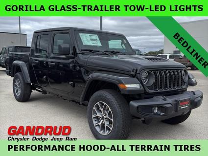 2026 Jeep Gladiator Green Bay WI