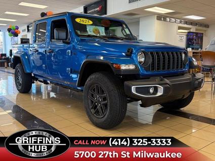 2025 Jeep Gladiator Milwaukee WI