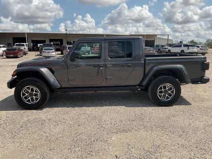 2025 Jeep Gladiator Pleasanton TX