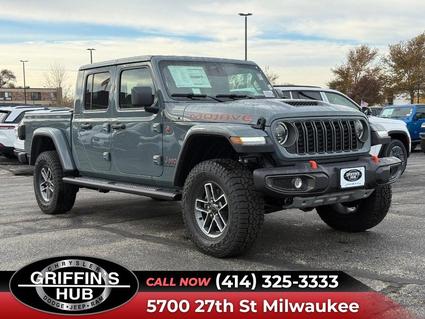 2026 Jeep Gladiator Milwaukee WI