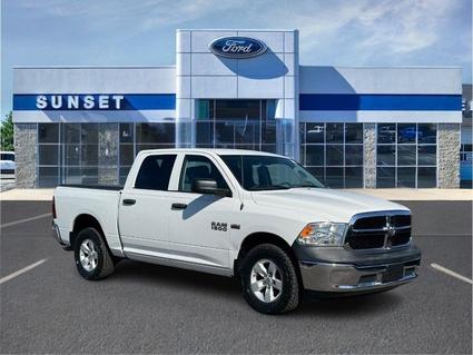 2018 Ram 1500 Waterloo IL