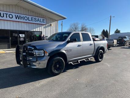 2019 Ram 1500 Classic Laurel  MT