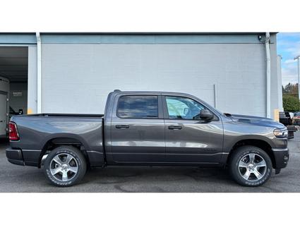 2025 Ram 1500 Lewisburg WV