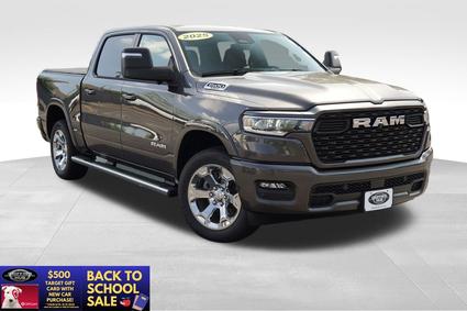 2025 Ram 1500 Milwaukee WI