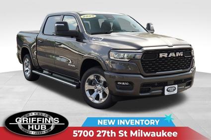 2025 Ram 1500 Milwaukee WI