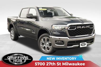 2025 Ram 1500 Milwaukee WI