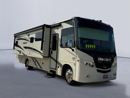 2022 Ford F53 Dickinson ND