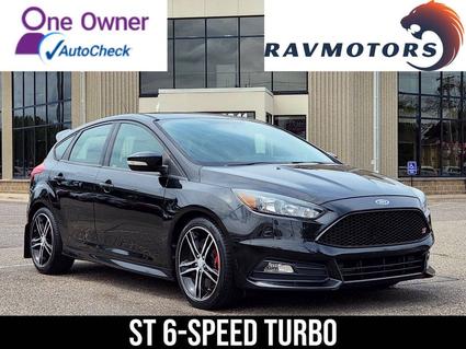 2015 Ford Focus Burnsville MN