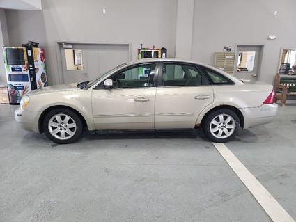 2006 Ford Five Hundred Manchester IA