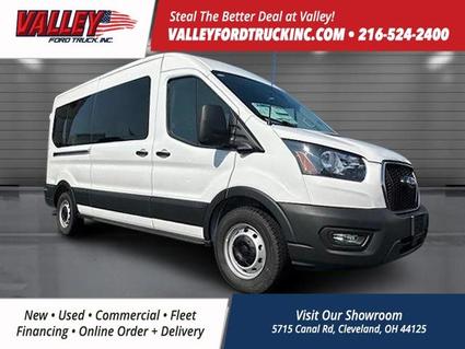 2025 Ford Transit Wagon Cleveland OH