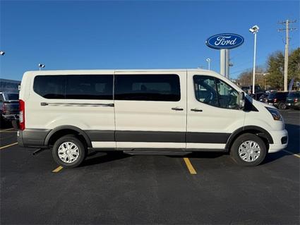 2023 Ford Transit Wagon Washington MO