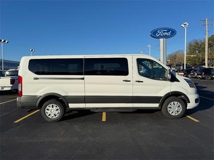 2023 Ford Transit Wagon Washington MO