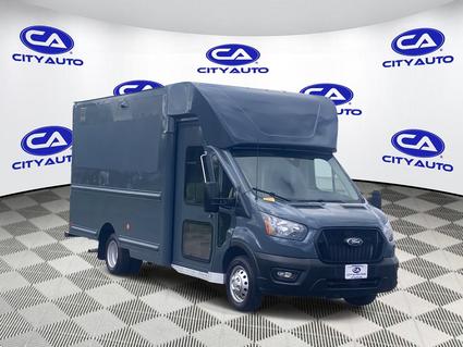 2022 Ford Transit Cutaway Madison AL