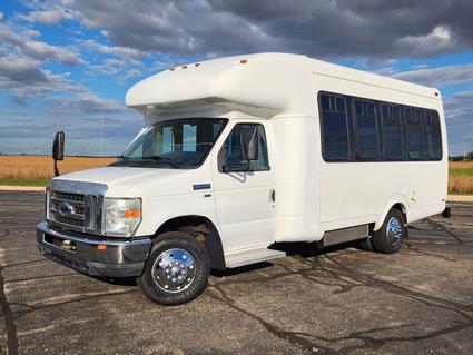 2010 Ford Econoline Watseka IL
