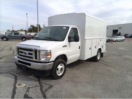 2025 Ford Econoline Fishers IN