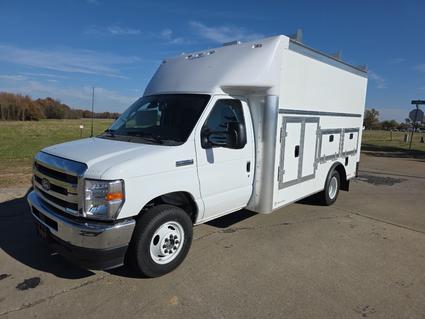 2026 Ford Econoline Carbondale IL