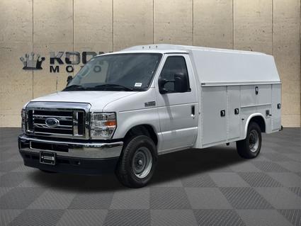 2024 Ford Econoline  
