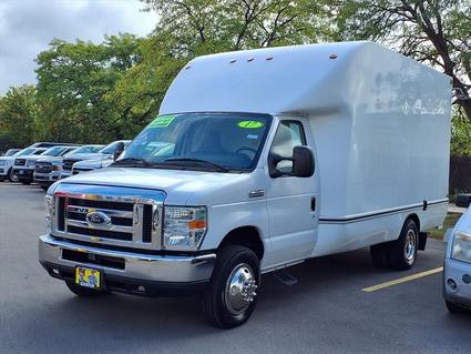 2017 Ford Econoline Woodhaven MI