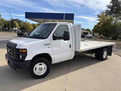 2010 Ford E-450 Super Duty Pierre SD