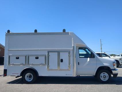 2026 Ford E-450 Super Duty Winder GA