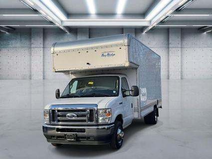 2022 Ford E-450 Super Duty Patchogue NY