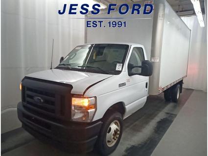 2024 Ford E-450 Super Duty Grand Coulee WA