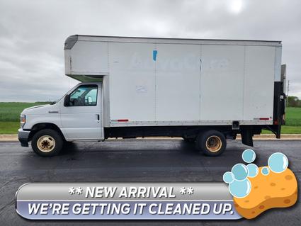 2021 Ford E-450 Super Duty Watseka IL