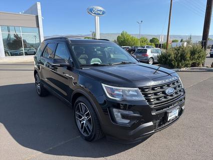 2017 Ford Explorer  