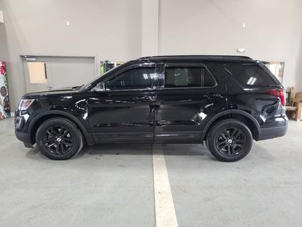 2016 Ford Explorer Manchester IA