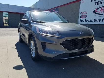2022 Ford Escape Topeka KS