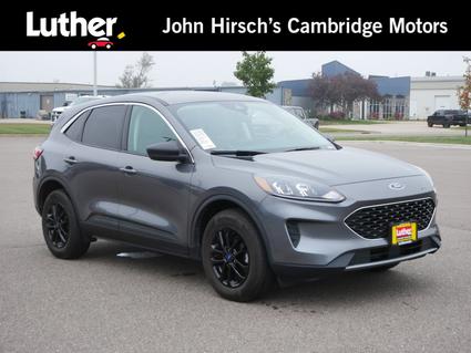 2022 Ford Escape Cambridge MN