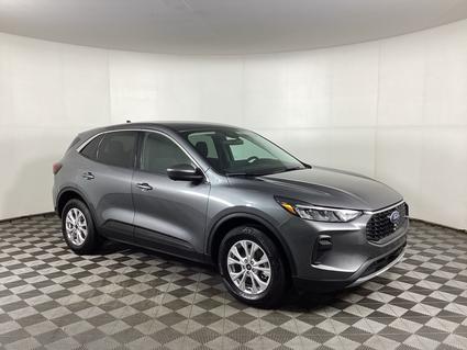 2023 Ford Escape Grandville MI