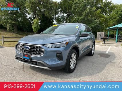 2024 Ford Escape Merriam KS