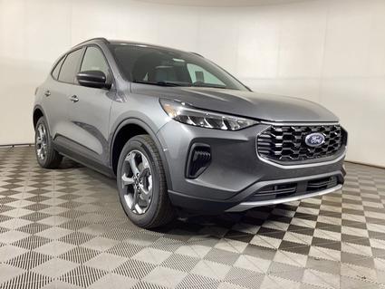 2026 Ford Escape Grandville MI