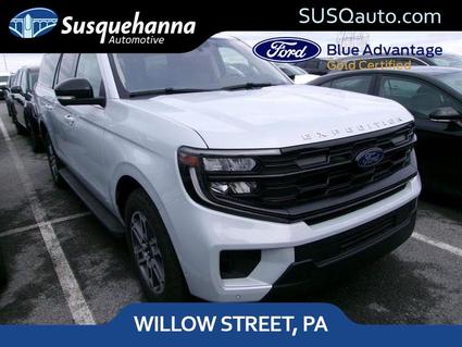 2025 Ford Expedition MAX Willow Street PA