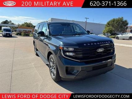 2025 Ford Expedition MAX Dodge City KS
