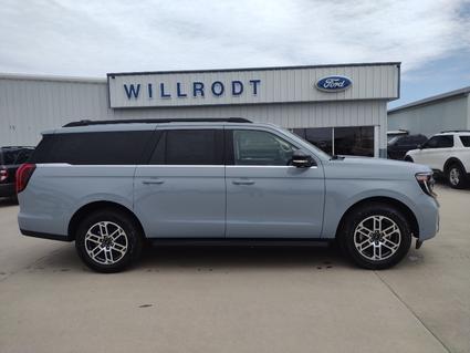 2025 Ford Expedition MAX Chamberlain SD