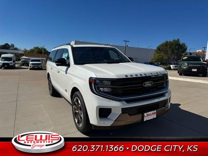 2025 Ford Expedition MAX Dodge City KS