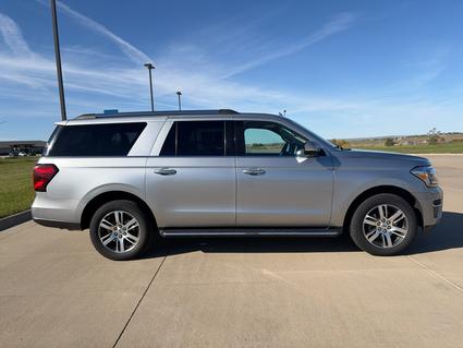 2023 Ford Expedition MAX Pierre SD