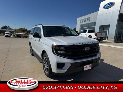 2025 Ford Expedition Dodge City KS