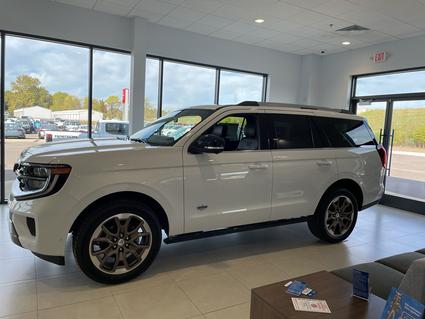 2025 Ford Expedition Martin TN