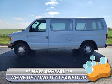 2001 Ford Econoline Wagon Watseka IL