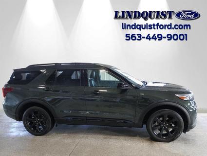 2023 Ford Explorer Bettendorf IA