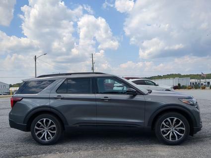 2025 Ford Explorer Winder GA