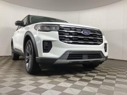 2026 Ford Explorer Grandville MI